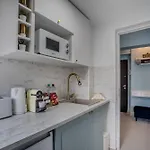 Apartman Central! Work Friendly & 2x2m Bed *