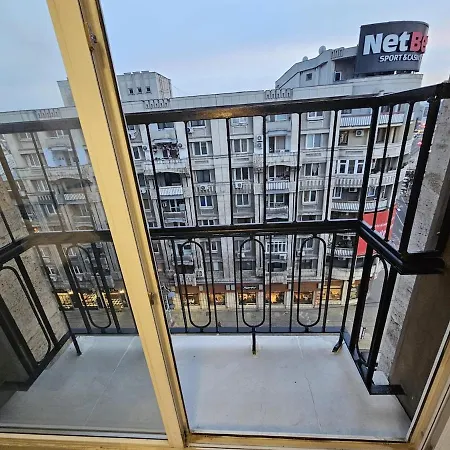 Lägenhet Central! Work Friendly & 2x2m Bed *