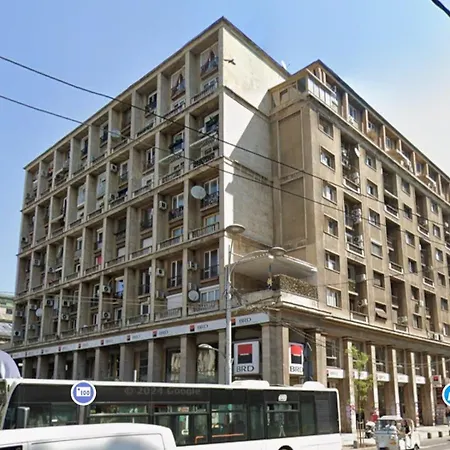 Walk Everywhere - 2x2m Bed - Dedicated Workspace Bukarest