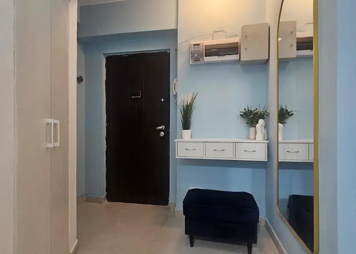 Central! Work Friendly & 2x2m Bed Apartament