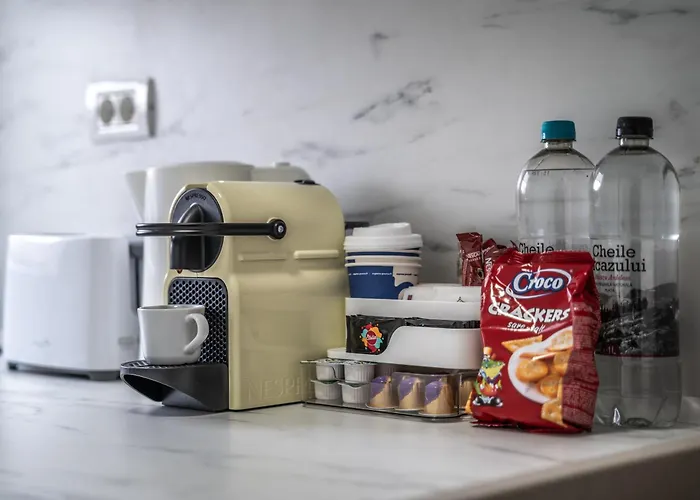 Central! Work Friendly & 2x2m Bed Appartement *