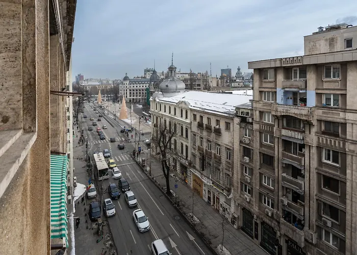 公寓 Central! Work Friendly & 2x2m Bed