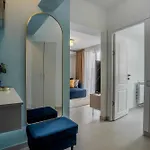 Central! Work Friendly & 2x2m Bed Апартаменти *